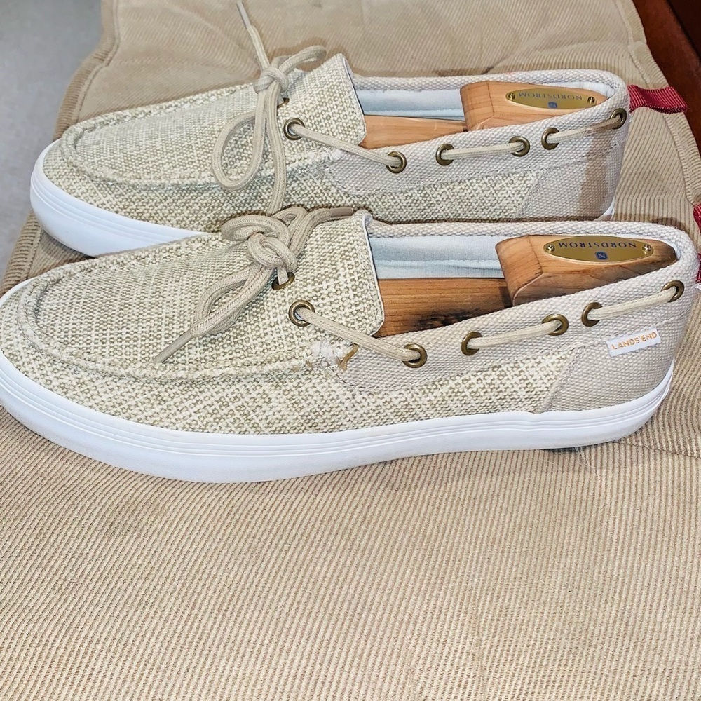 Lands End Canvas Boat Shoe. - Picture 3 of 14